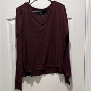 Wild Fable Maroon Long Sleeve V-Neck Top